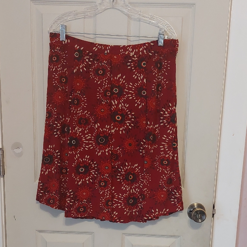 LuLaRoe Madison Multicolor Floral Starburst Pattern Box Pleated A-line Skirt 3XL